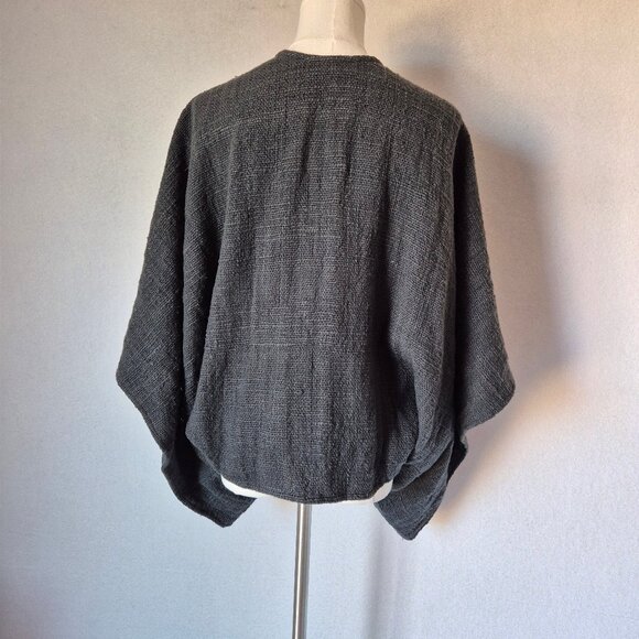 NWT Nomad The Label Bloom Kimono Sleeve Shrug Open Front Black Raw Cotton - Picture 9 of 16